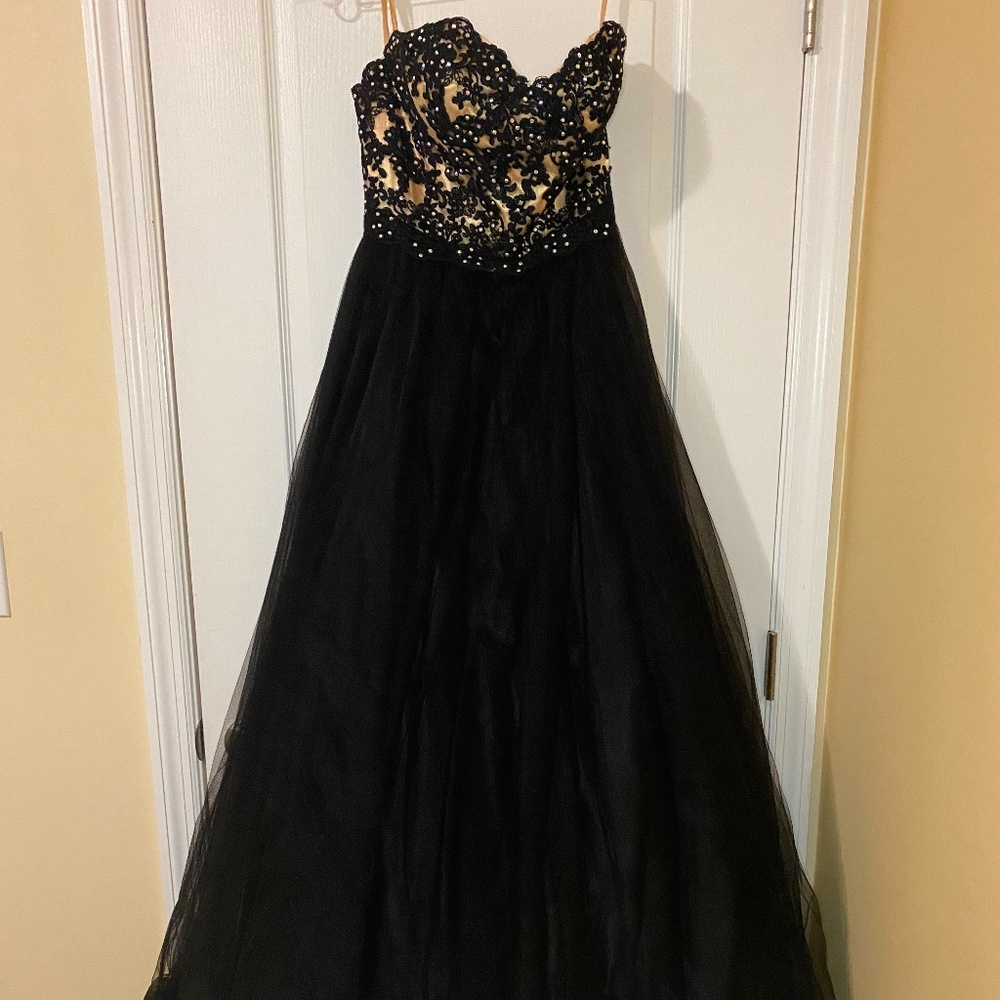 Black Tulle Formal Dress